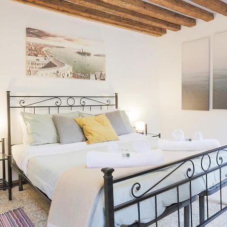 ונציה Santa Croce Guest House מראה חיצוני תמונה